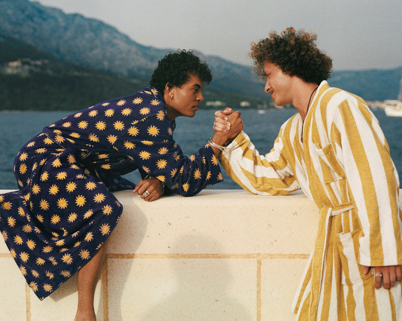 Mustard Robe - SNUD