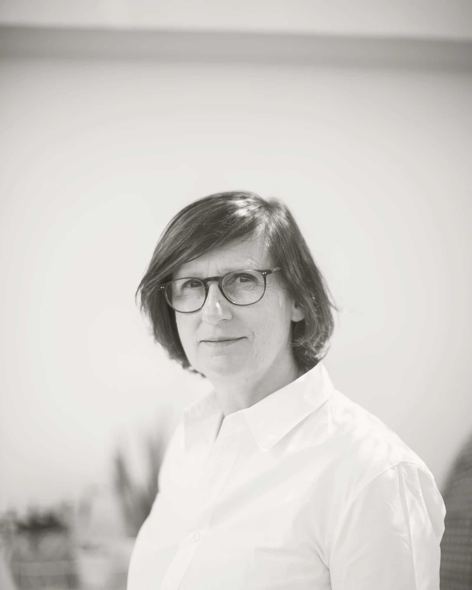 Parfümeurin Anne Flipo, Porträt in Schwarz-Weiß