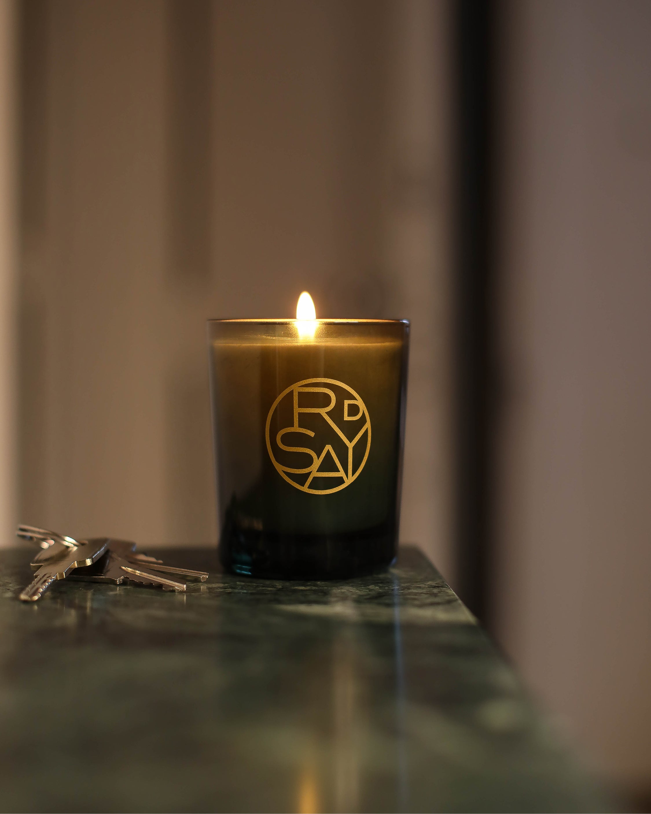 Scented Candle D'Orsay 09:15 En tête-à-tête, ambient