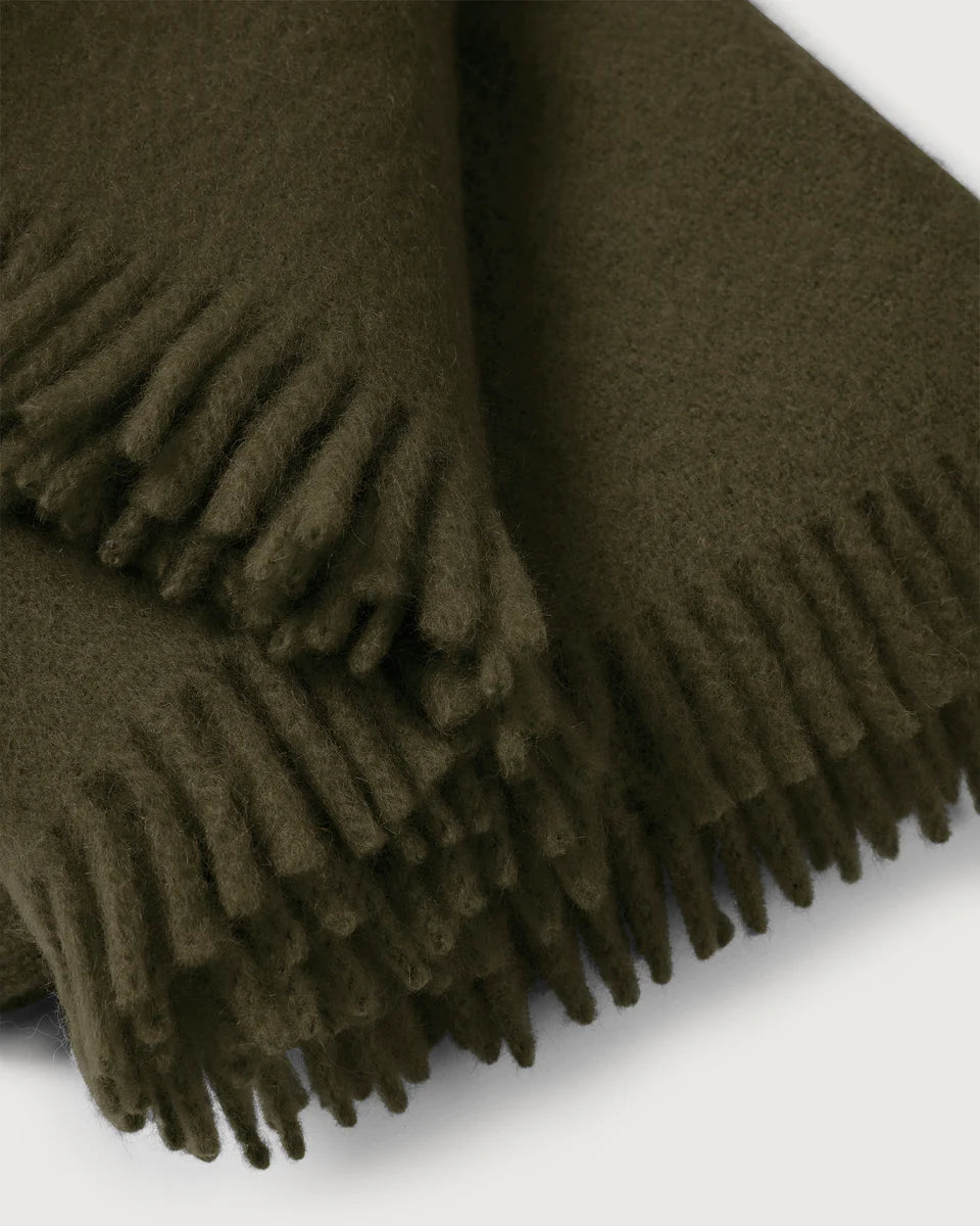 Suite702 Mohair Decke Cloud Olive - SNUD