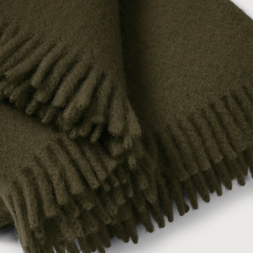 Suite702 Mohair Decke Cloud Olive - SNUD