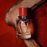 Faluröd Parfum holzig rauchiger Duft mit Weihrauch Zedernholz skandinavisches Nischenparfum Björk and Berries