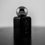 Pernoire Vitias Extrait de Parfum Flakon, Nahaufnahme